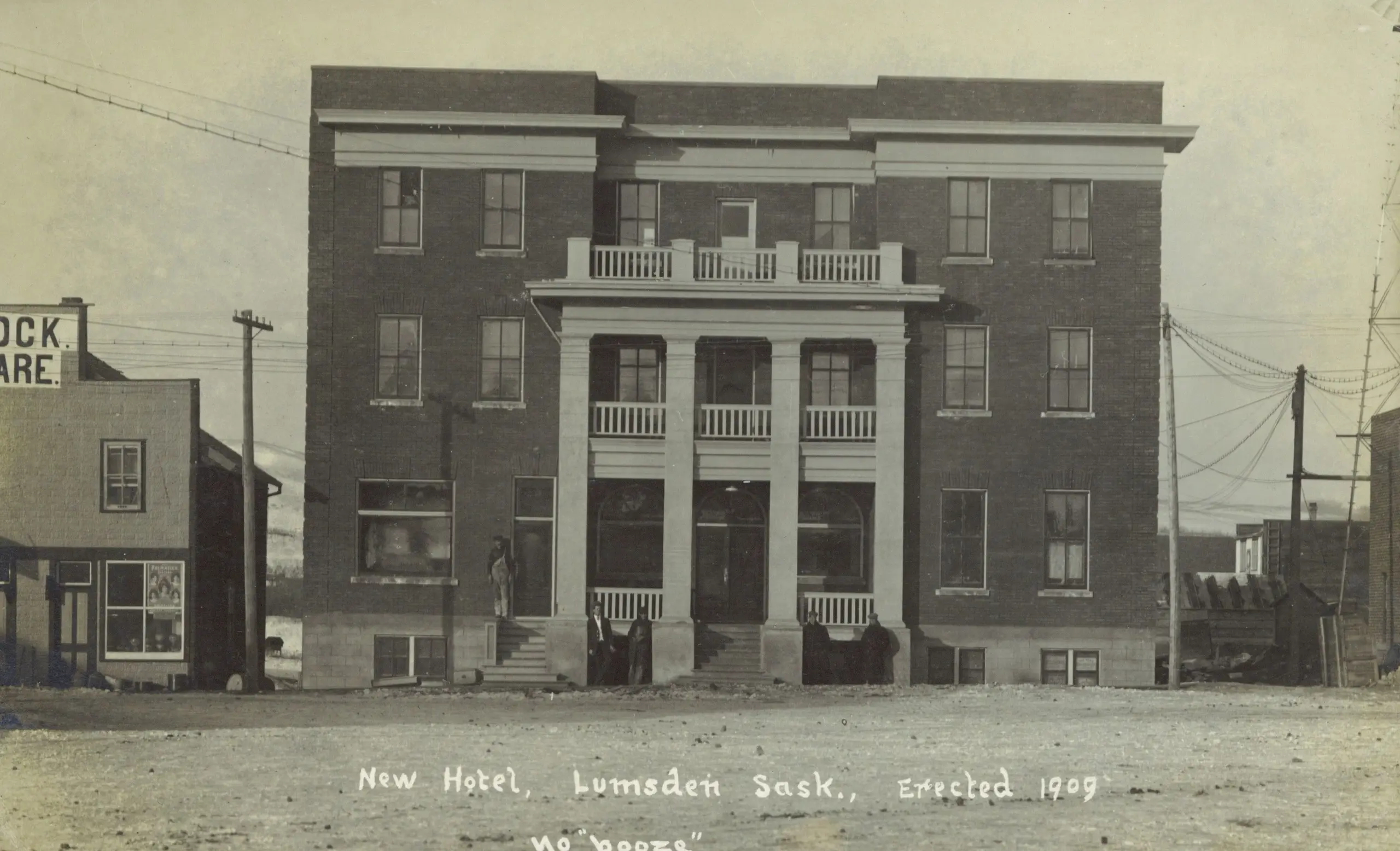 The New Hotel, Lumsden